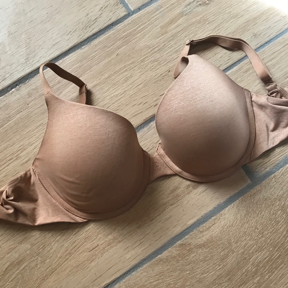 Victoria Secret UpLift Nude Bra